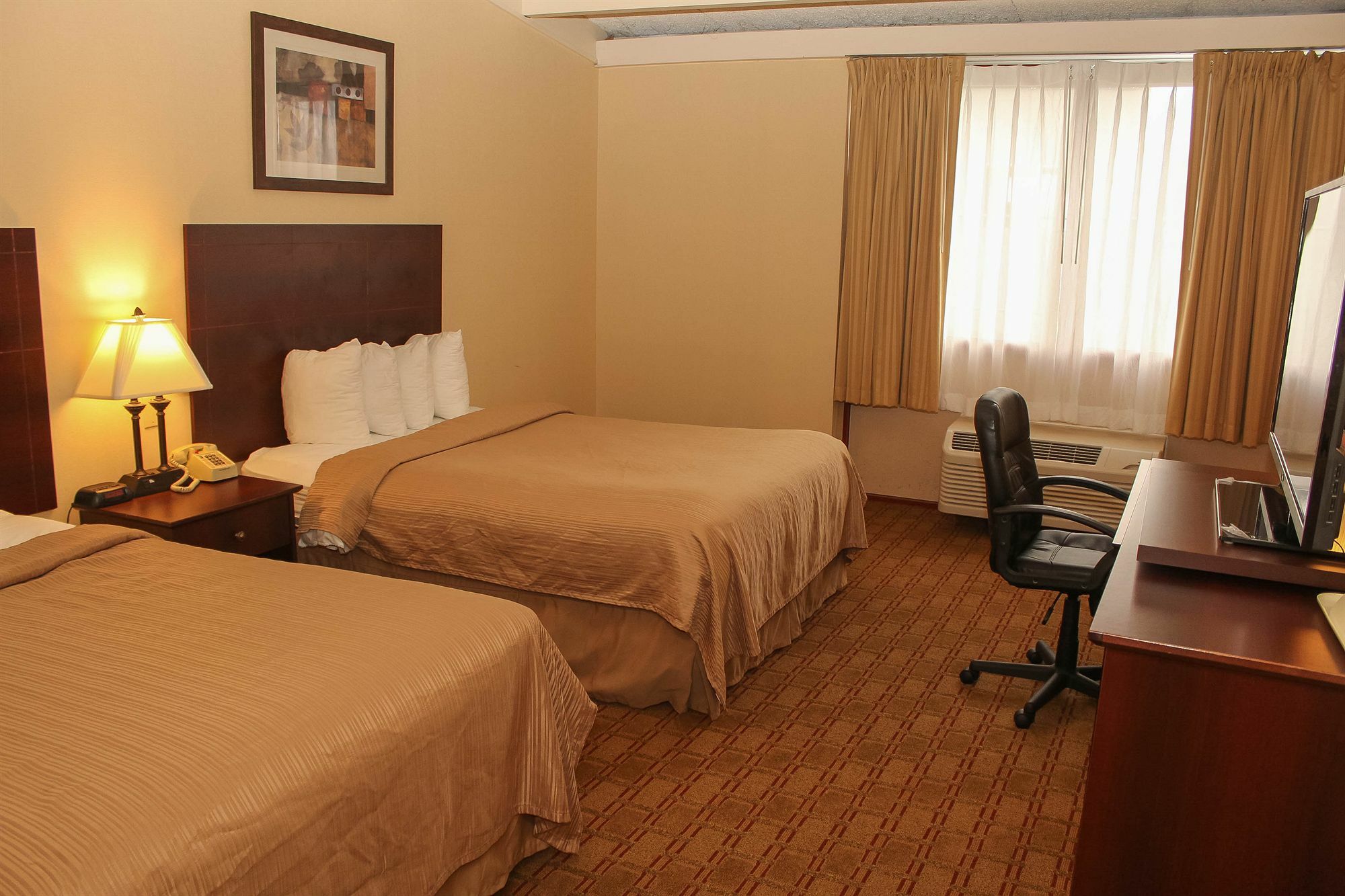 Quality Inn Airport Cheektowaga Bagian luar foto