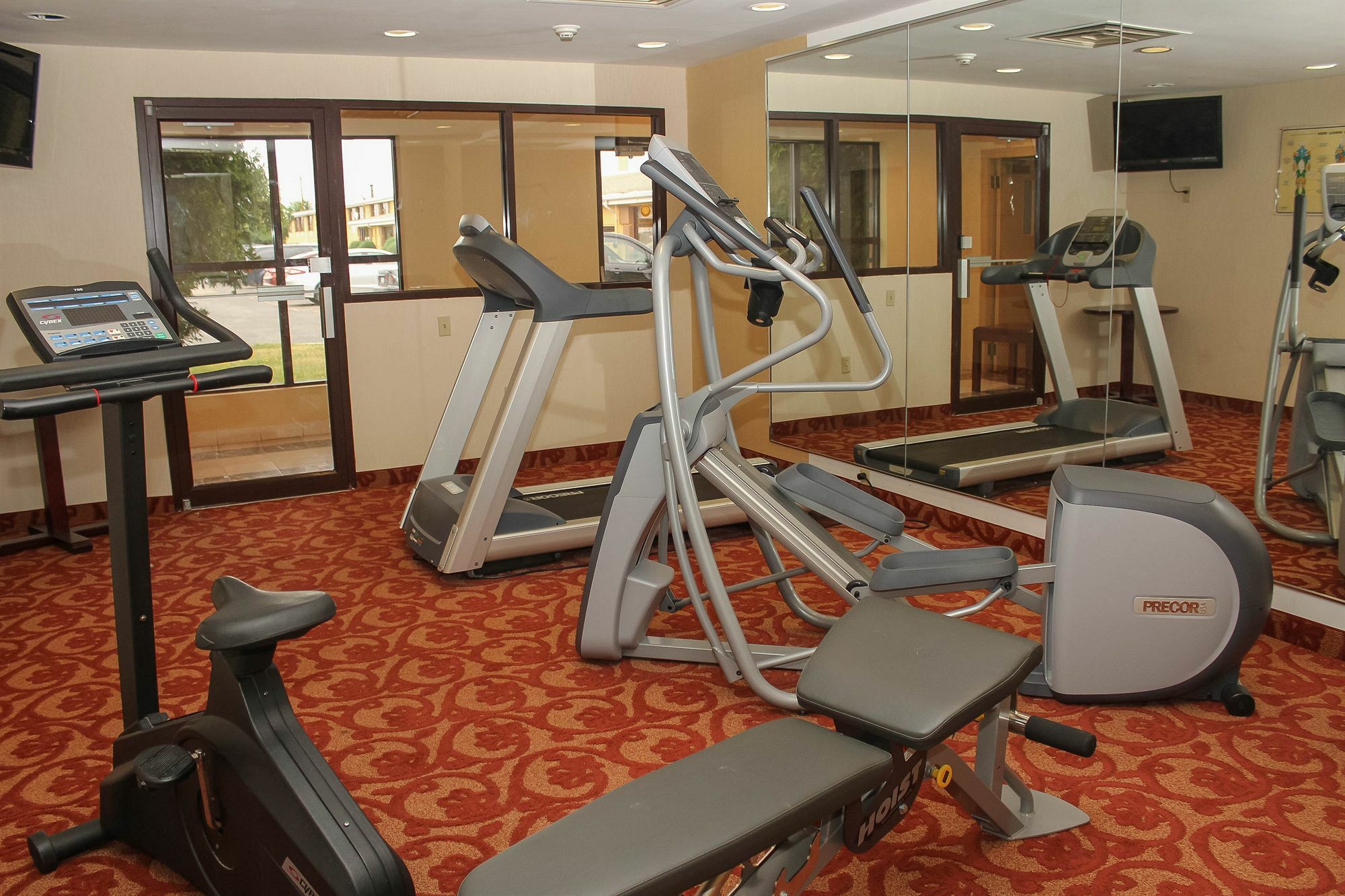 Quality Inn Airport Cheektowaga Bagian luar foto